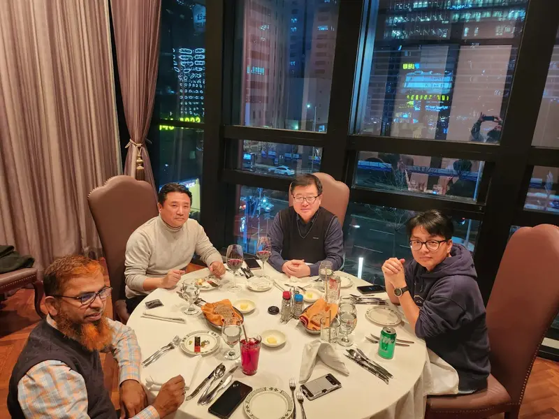 Dinner with international partners